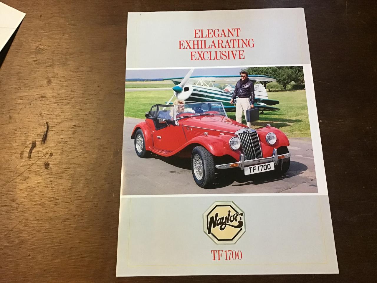 Gevraagd oude folders van Auto’s,Motoren,Brommers,vrachtwagens ed