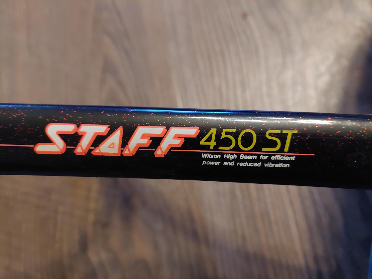 3 Wilson tennisrackets met tas en 11 balletjes