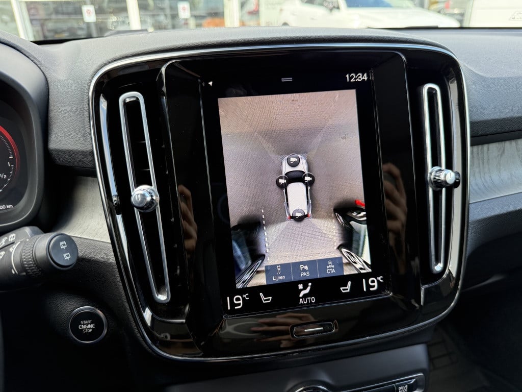 Volvo XC40 t5 262pk recharge inscription| panodak| adap.cruise| 360camera|