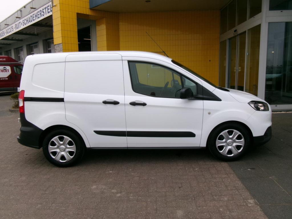 Ford Courier 1.5 tdci airco, cr.contr navi, schuifd. tr.h.