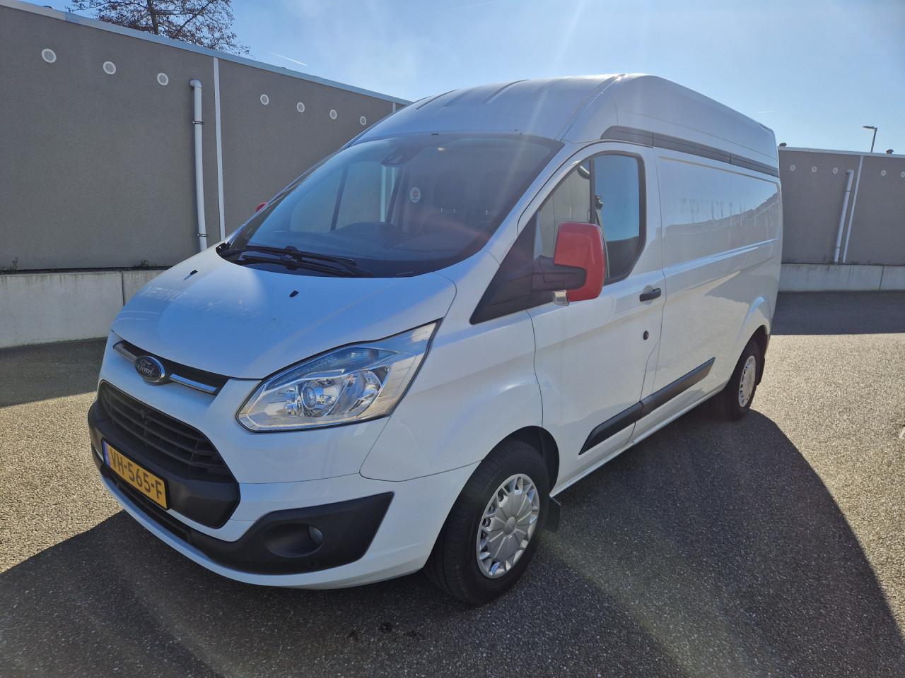 Ford Transit Custom 290 2.2 TDCI L2H1 Trend