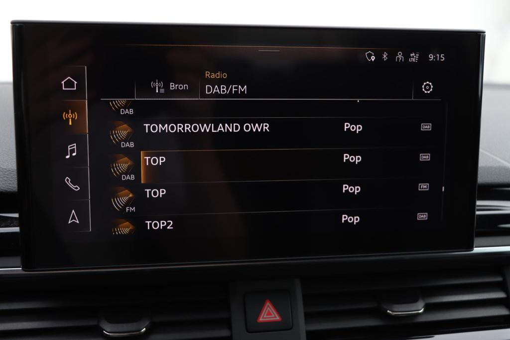 Audi A4 limousine 35 tfsi s edition competition 150pk s tronic