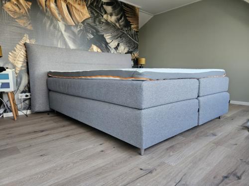 Tweepersoonsbed (1.80x2.10) in goede staat te koop