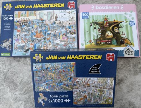 4 zgan Puzzels. (3x 1000 en 1x 500 stukjes)