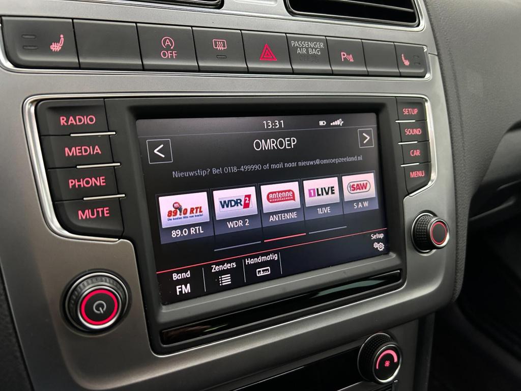 Volkswagen Polo occasion 1.2 tsi bluemotion r-line edition | zwart | tweede