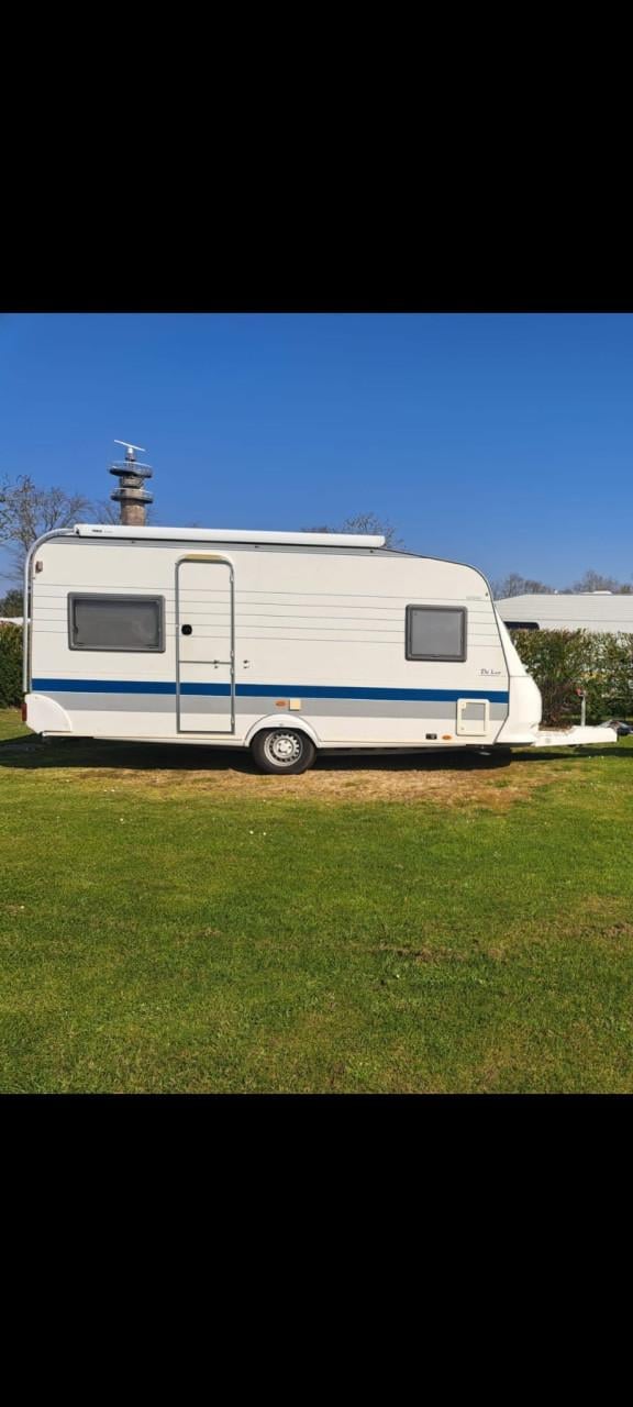 Caravan hobby 460
