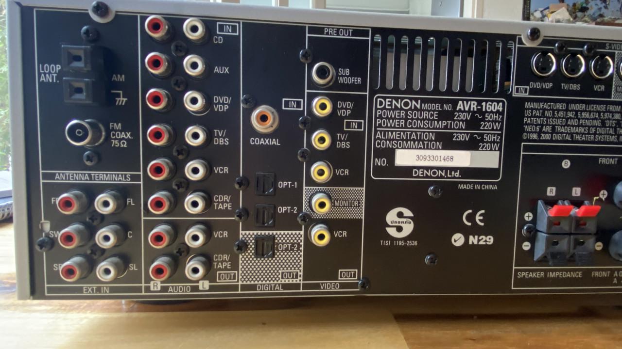 Denon receiver AVR-1604