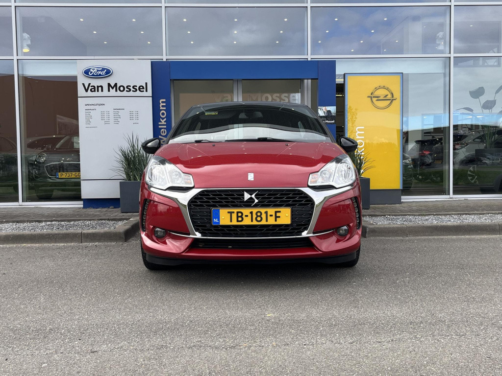 Ds Ds 3 1.2 puretech so chic | cruise control | climate control | navigatie