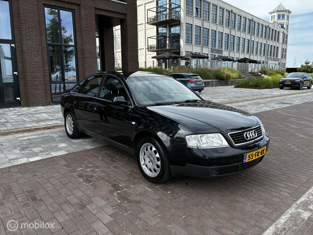 Audi A6 Limousine 2.4 V6 Advance Youngtimer Clima km276.766Nap Xenon BJ2000