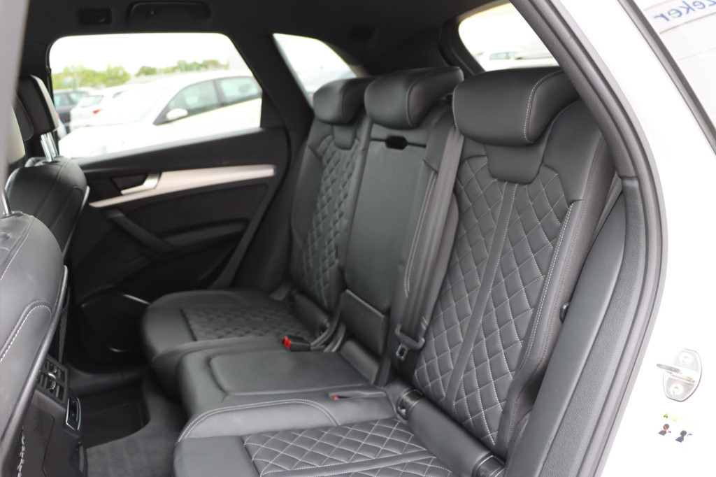 Audi Q5 55 tfsi e s edition competition 367pk s-tronic