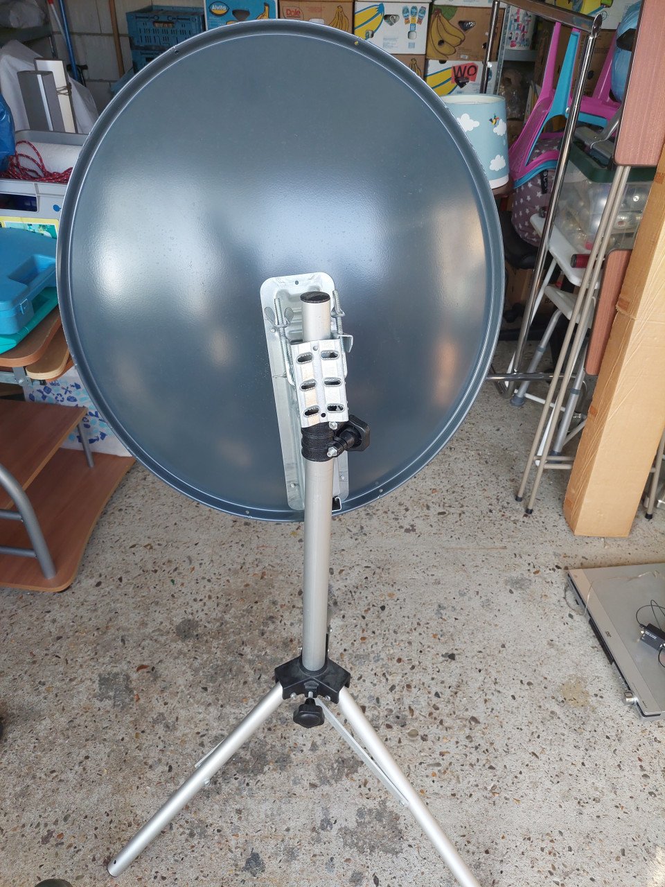 Te koop Schotel antenne voor caravan