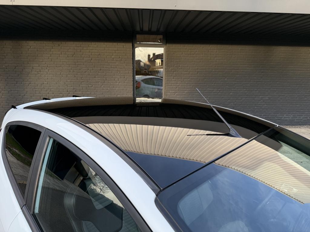 Ford Fiesta 1.6 st // nieuwe motor + koppeling, distributie en grote beurt 