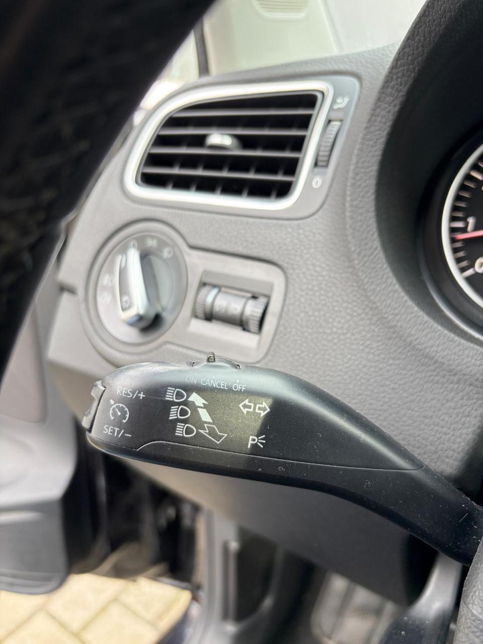 Volkswagen Polo 1.4-16V Comfortline