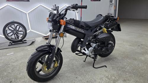 Suzuki Streetmagic 70cc – Uniek Motorkenteken – Collector’s Item