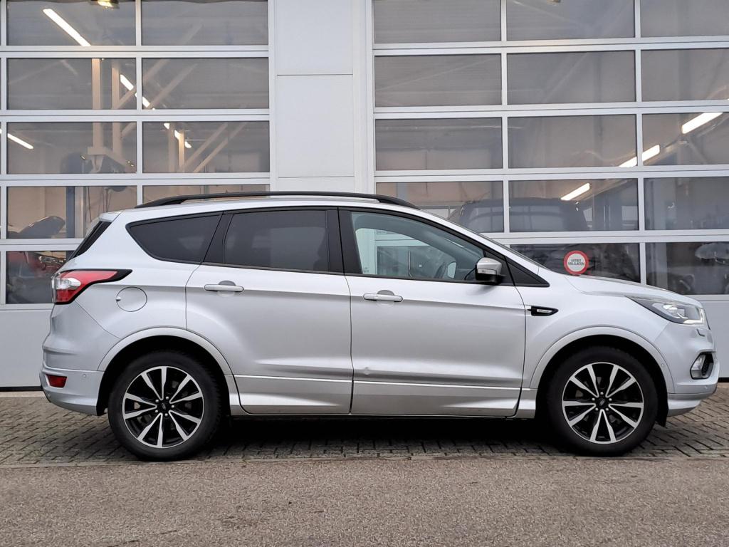Ford Kuga 1.5 ecoboost st line | trekhaak | apple carplay & android auto | 