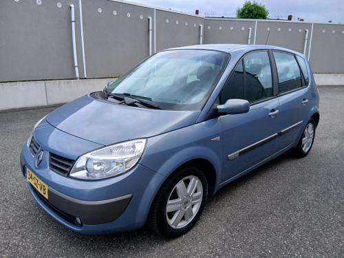 Renault Scénic 1.6-16V Tech Line