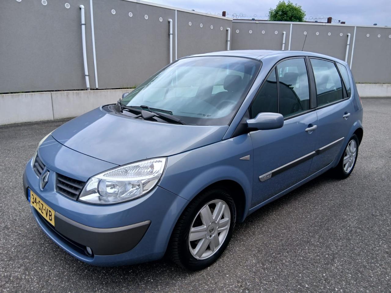 Renault Scénic 1.6-16V Tech Line