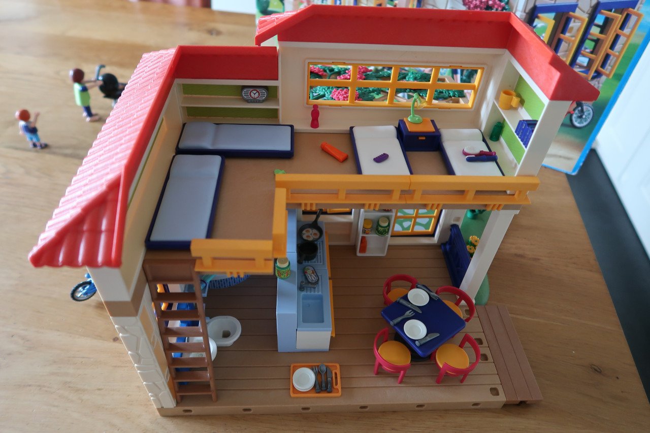 Playmobil "Het Vakantiehuis"  4857 compleet in doos + boekje €25,00