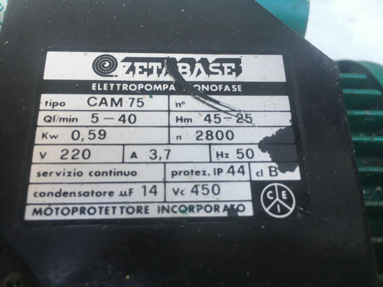 Degelijke beregeningspomp 220volt geheel nagezien en klaar voor