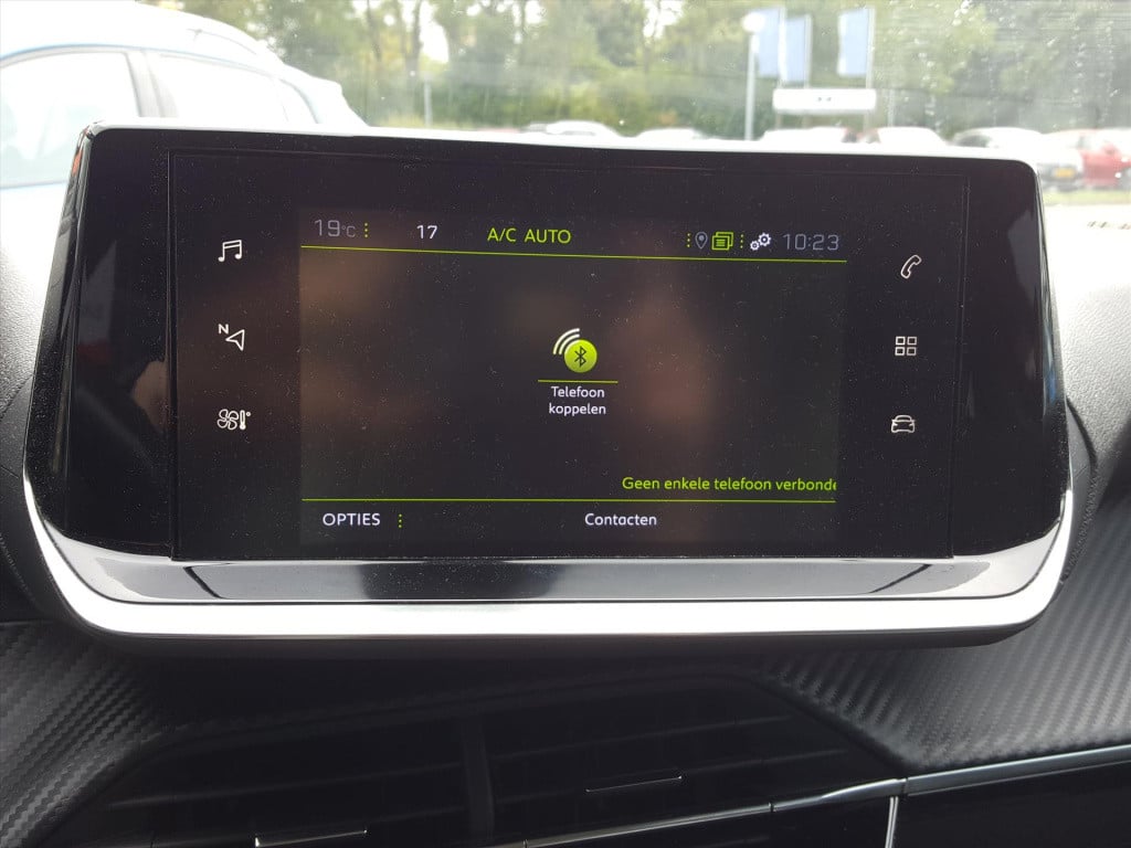 Peugeot 208 1.2 puretech 100pk allure navigatie | apple carplay & android a