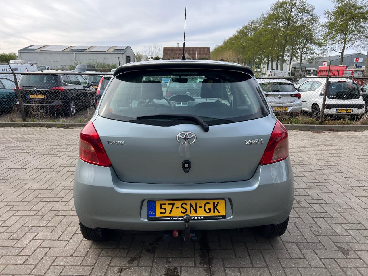 Toyota Yaris 1.3VVTI Sol 51.178km Automaat