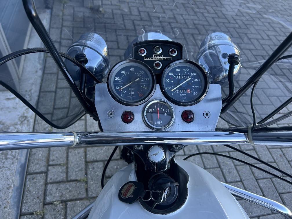 Moto Guzzi 850T uit 1975, nette klassieker, trekhaak, tassen, etc €3500,-