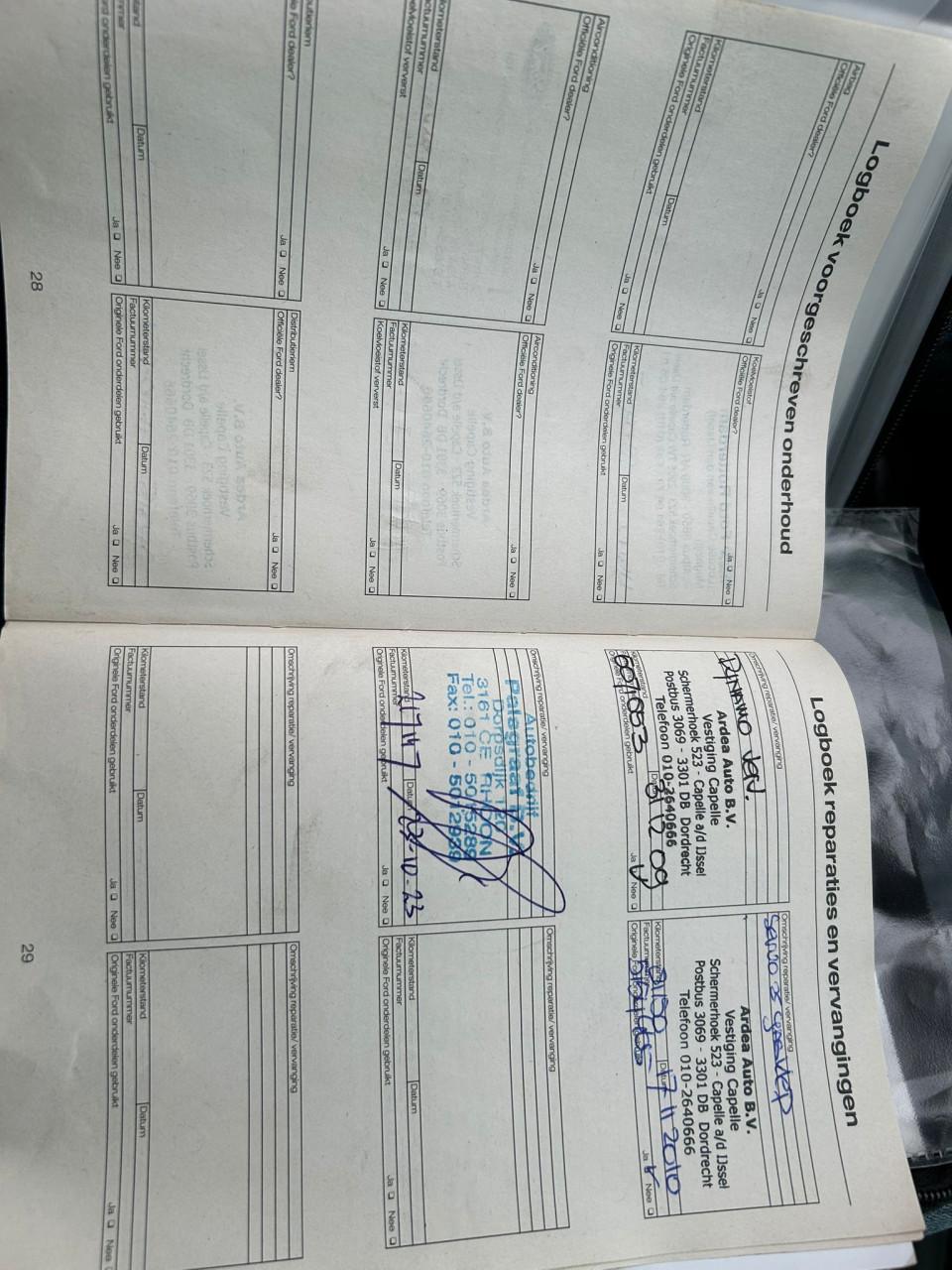 Ford Focus 2.0-16V Ghia FULL OPTION!