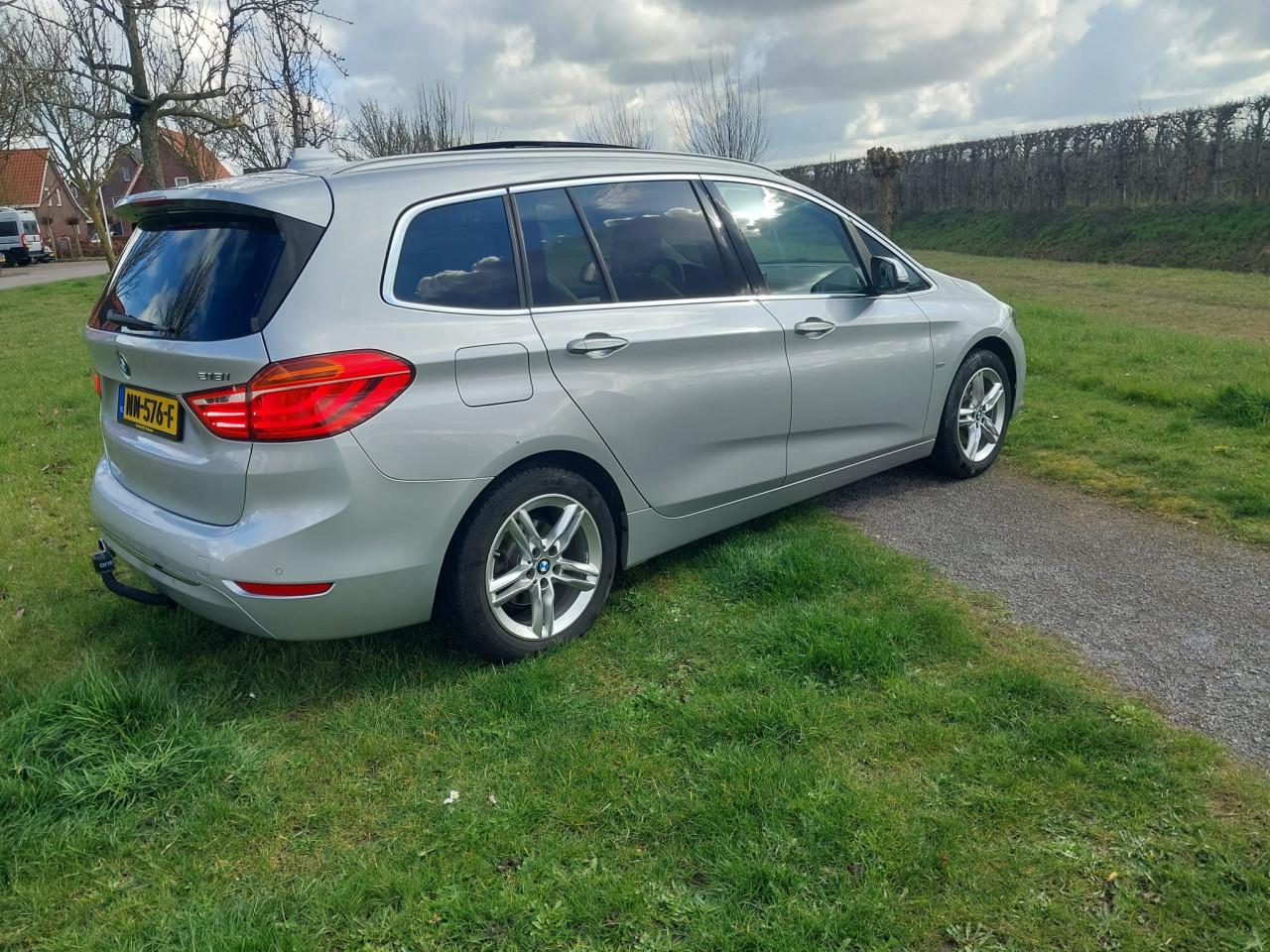BMW 218i Grand Tourer Luxery Line