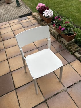Ikea stoelen stapelbaar 2 stuks