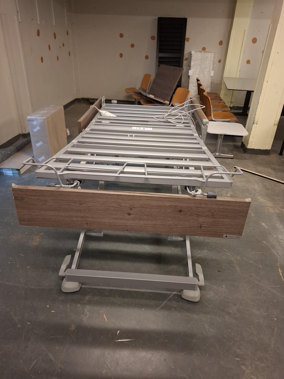 Elektrische ziekenhuisbed