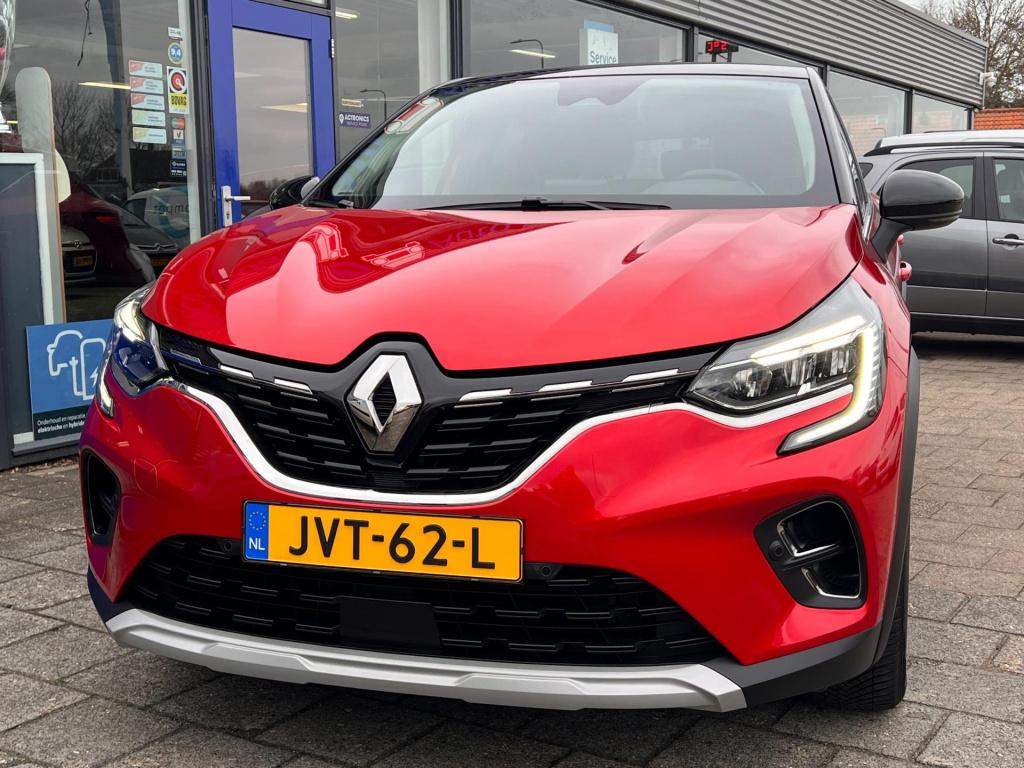 Renault Captur 1.3 tce 140 aut, intens met vele opties, camera, zelf sturen