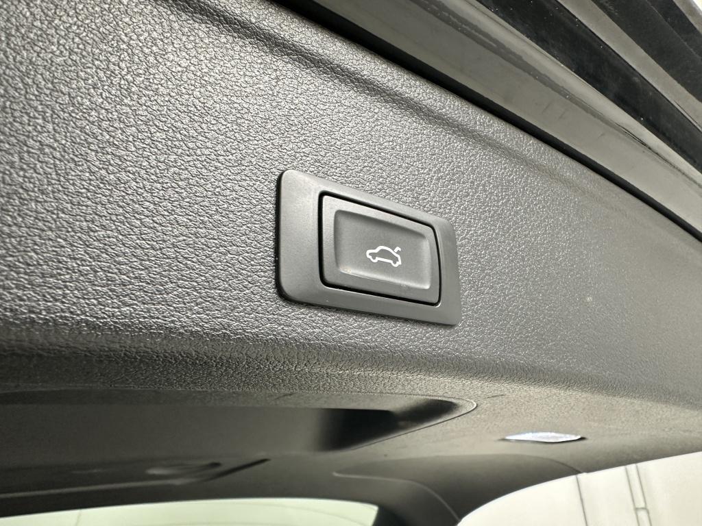 Audi A4 avant 35 tfsi s line | panoramadak | virtual cockpit | achterklep e