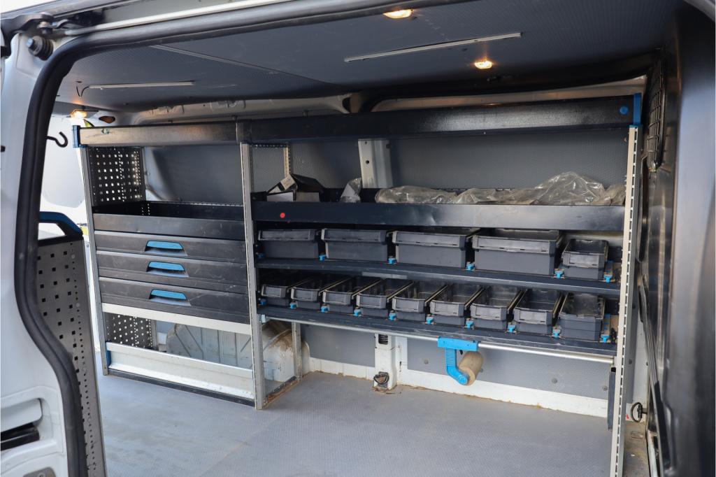 Ford Transit Custom 300 2.0 tdci l2h1 trend sortimo inrichting i trekhaak i