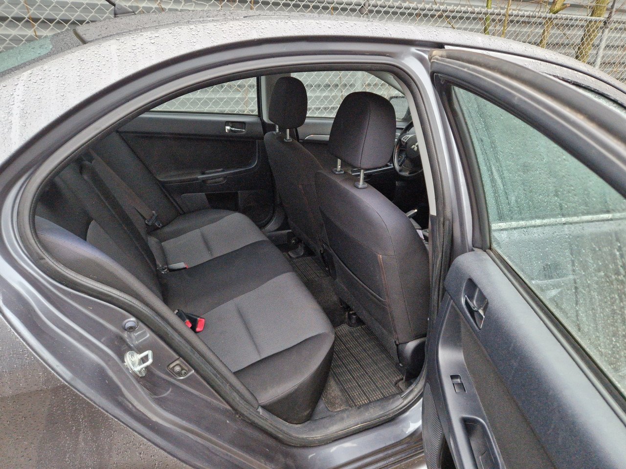Mitsubishi Lancer Sports Sedan 1.8 Instyle