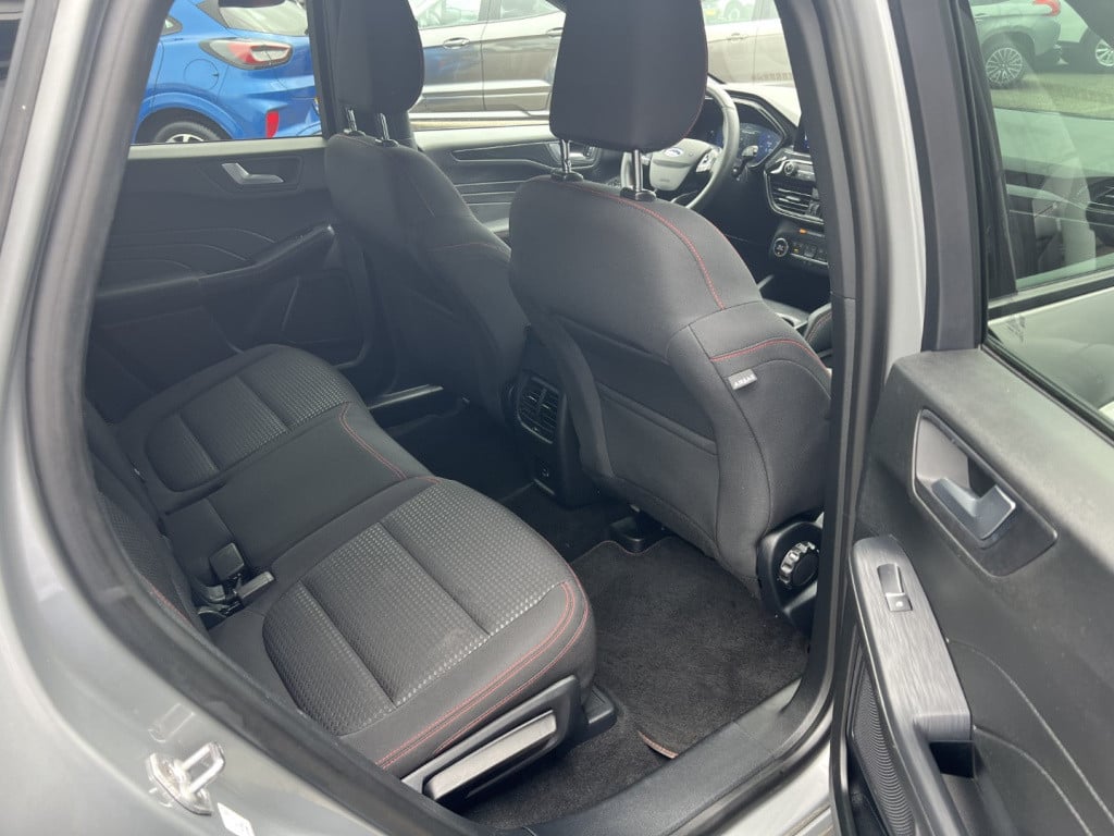 Ford Kuga 2.5 phev e-cvt 225pk st-line