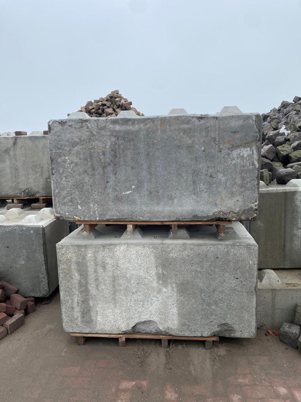 Betonnen legoblokken