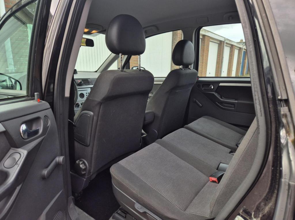 Opel Meriva 1.6-16v cosmo automaat / nieuwe distriebutieriem / nieuwe koppe
