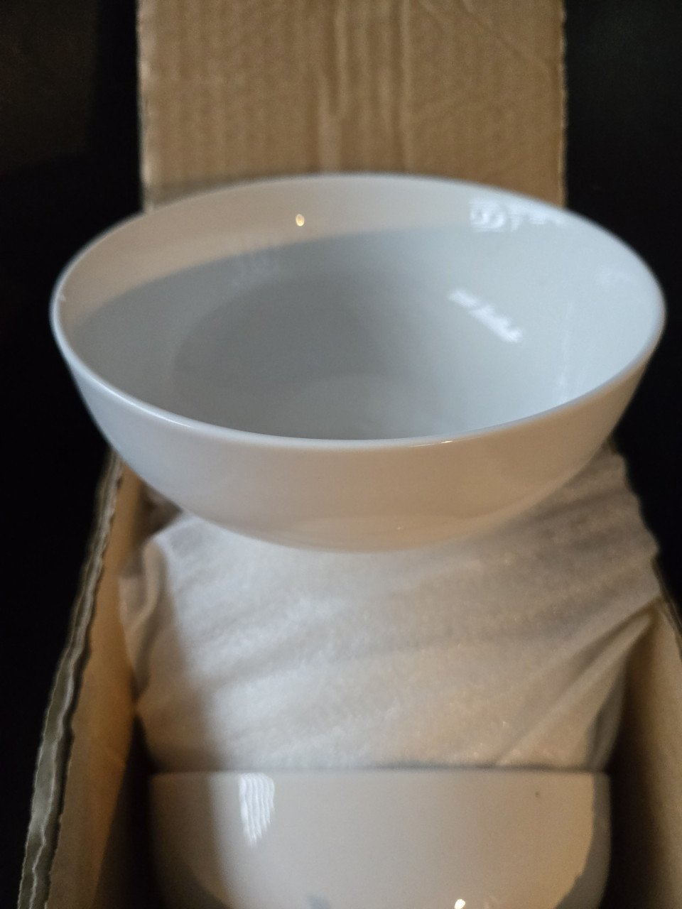 Schaal rond 15CM. INH. 0,65LTR.off white Nobel 6 st Prijs is per doos Nieuw