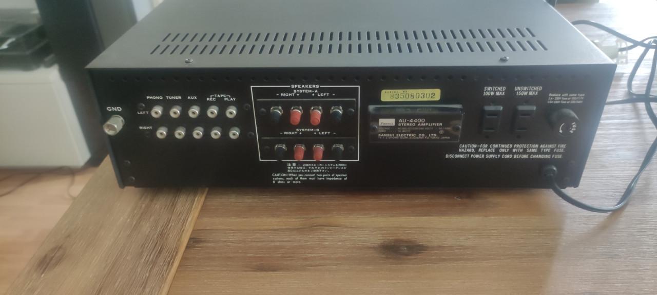 Sansui au-4400 versterker