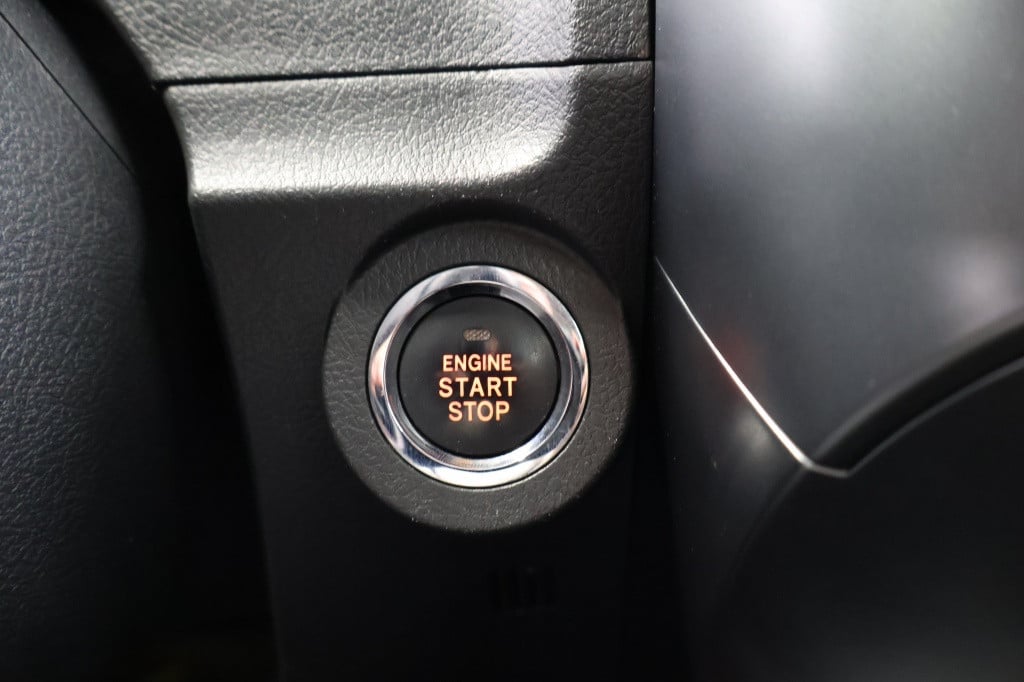 Toyota Corolla Verso 1.8 vvt-i volcano edition