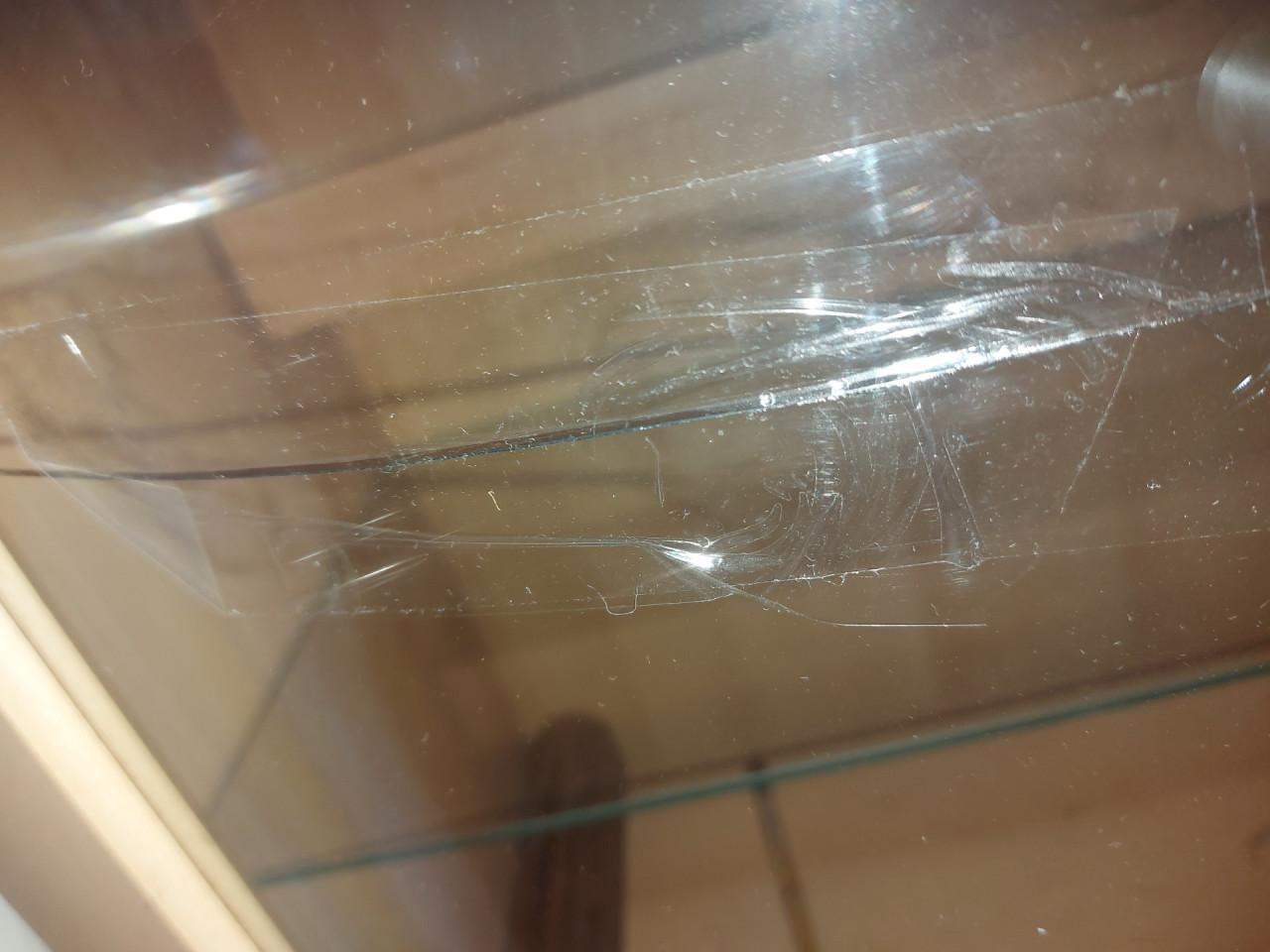 GRATIS OPHALEN, LEUKE KAST. WIE KOMT DEZE OPHALEN?