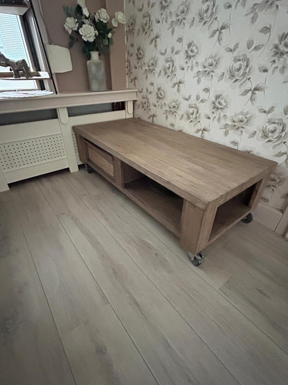 Compleet meubilair zelfde serie