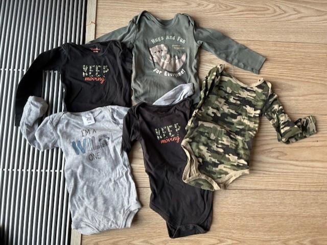 Set van 5 rompers lange mouw maat 86-92 C&A, Bambino
