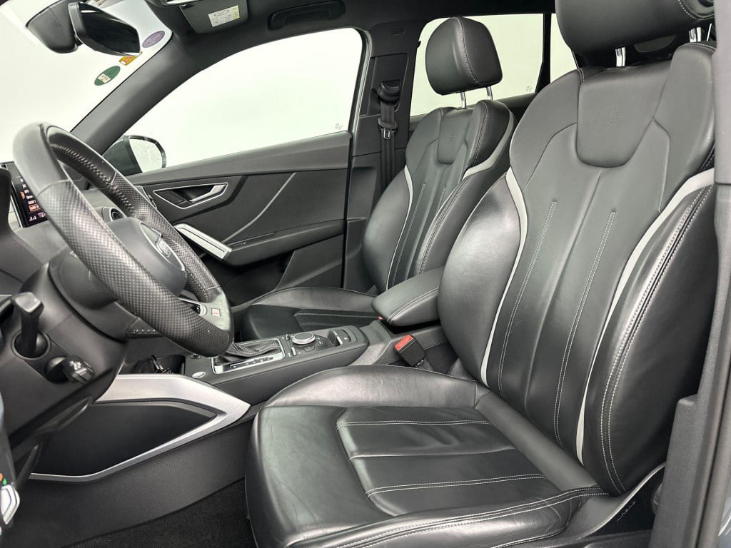 Audi Q2 1.4 tfsi cod launch edition s-line automaat leder panorama dak stoe