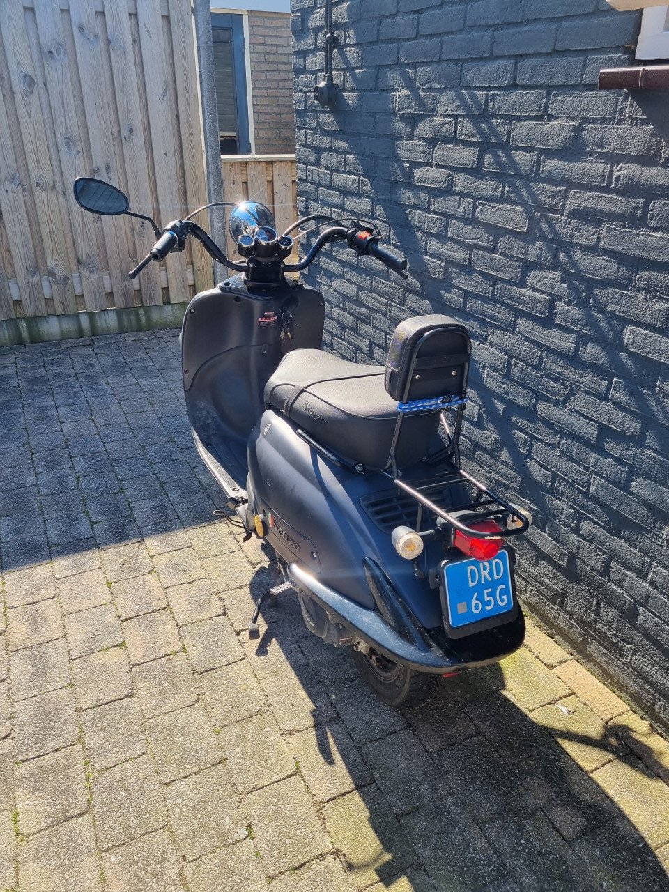 Senzo GT2 grande retro