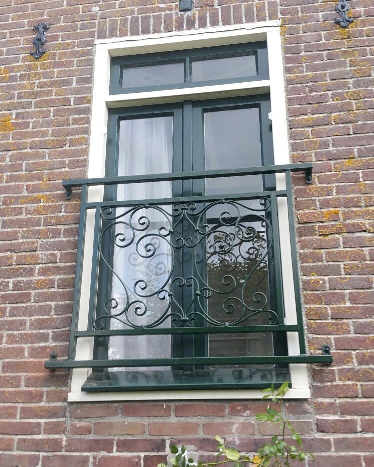 Franse balkons, doorvalbeveiligingen op maat