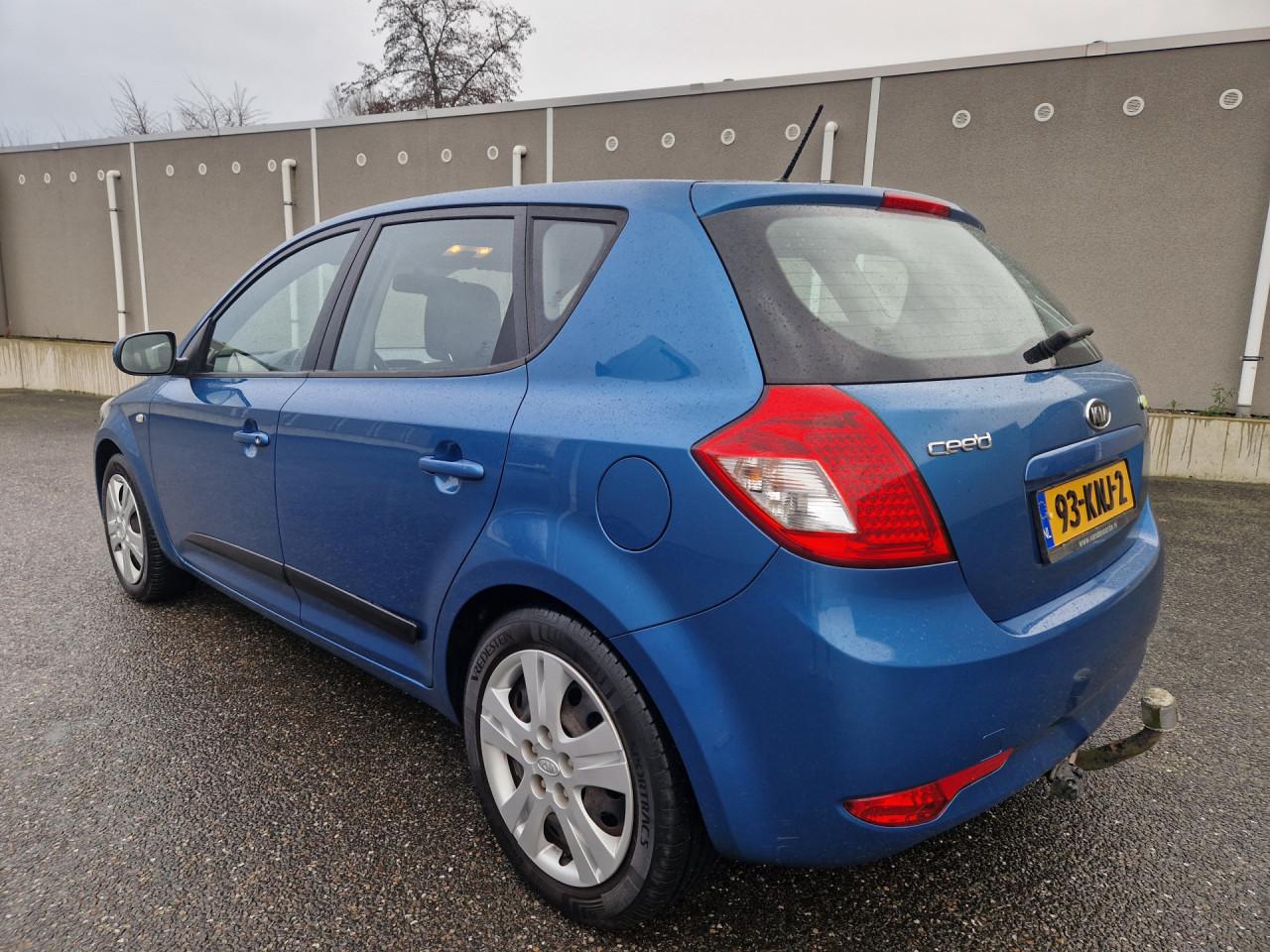 Kia cee'd 1.6 CVVT X-ecutive