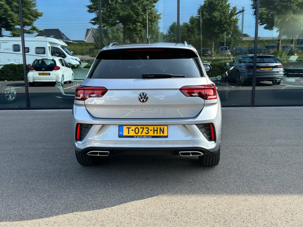Volkswagen T-roc 1.5 tsi 150pk dsg r-line | camera | keyless | carplay | le