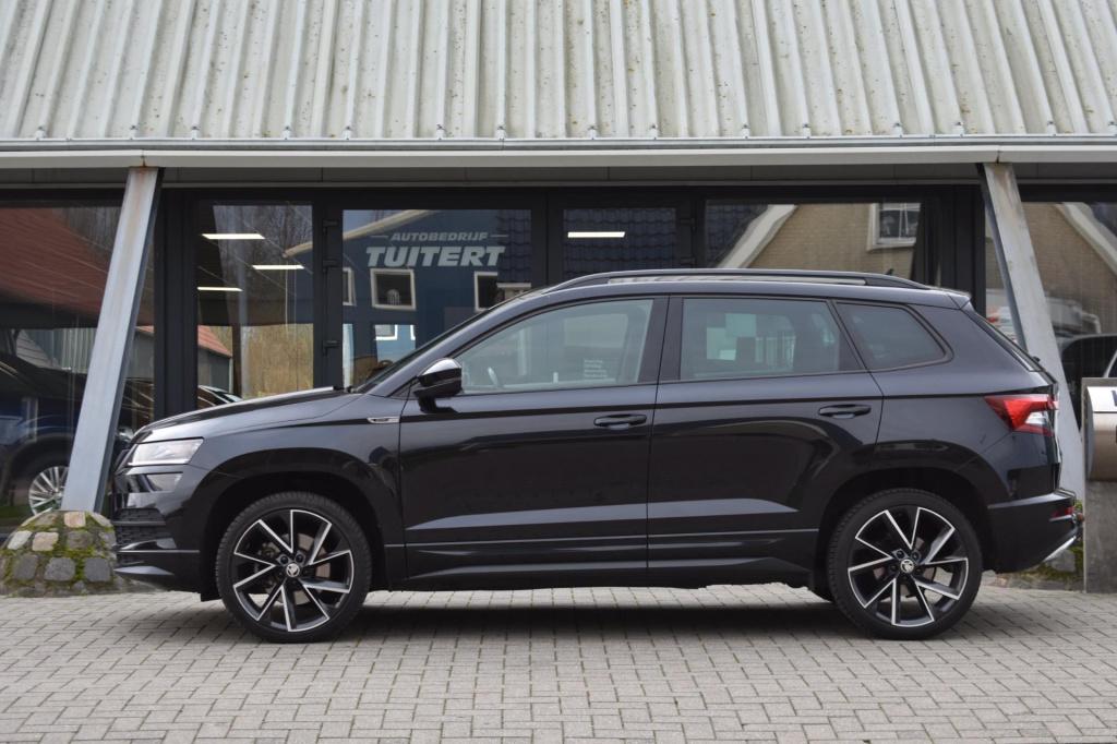 Skoda Karoq 1.5 tsi act sportline | mj21 | trekhaak | camera | virtual | na