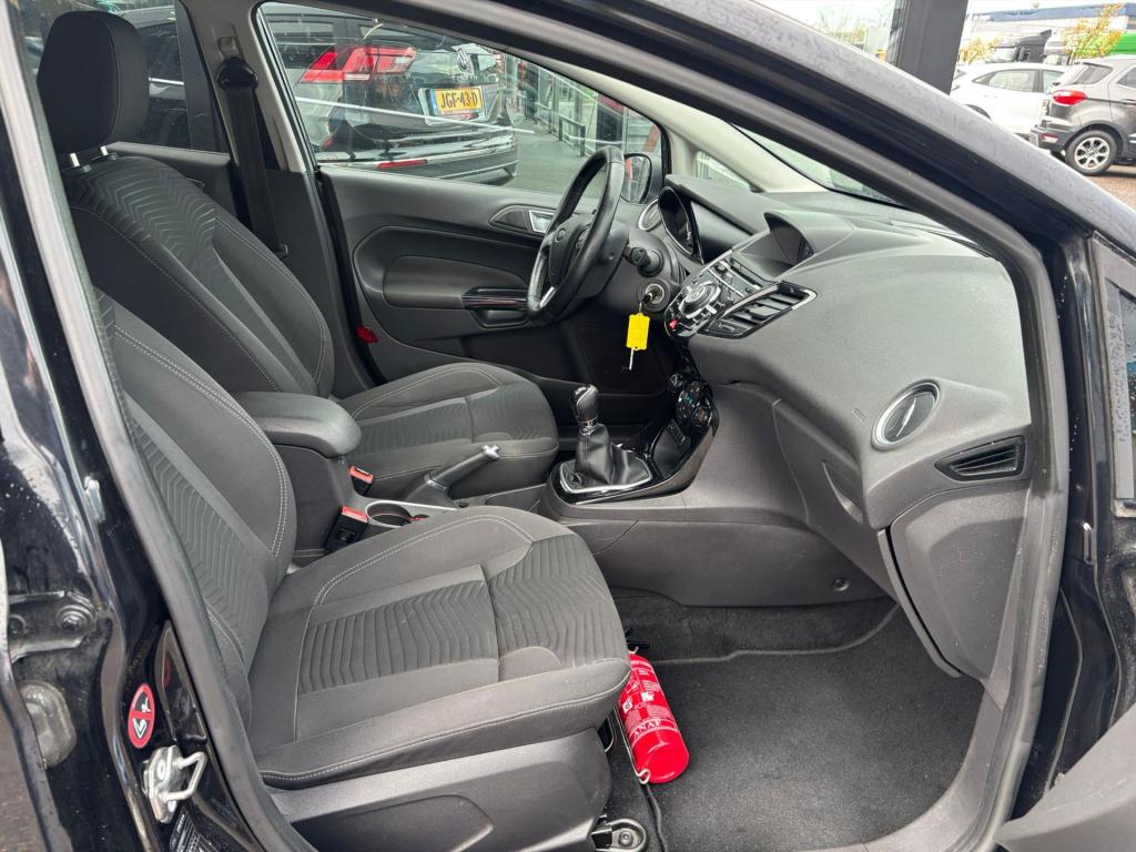 Ford Fiesta 1.0 ecoboost 100pk 5d s/s titanium, trekhaak, cruise control